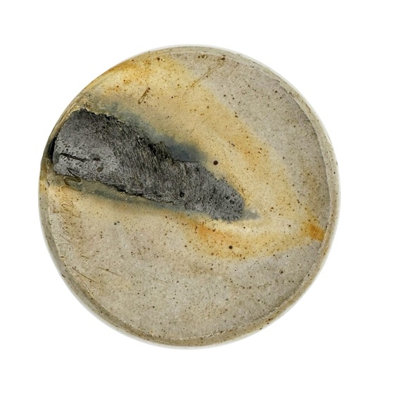 Studio POTTERY 5” Dish with Grape Print - Picture 3 of 4